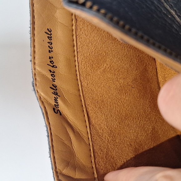 Vionic Magnolia Lois Chukka ***Sample Women's Blue Leather Ankle Bootie - Picture 7 of 8